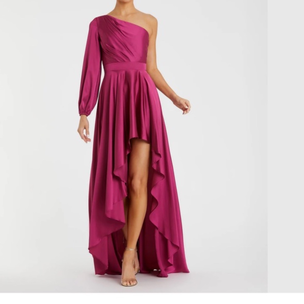 Mac Duggal
